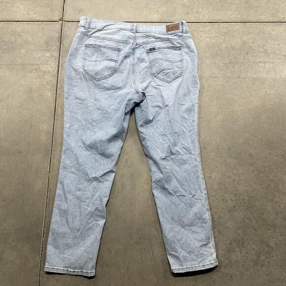 Lee Jeans Womens 18W Plus Light Wash Stretch Denim Straight Leg 5 Pocket - Picture 7 of 8